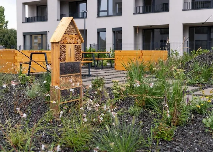 Luxury With Free Private Parking Apartament